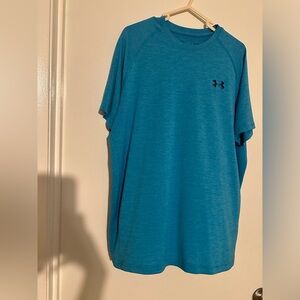 Under Armour men’s tee shirt